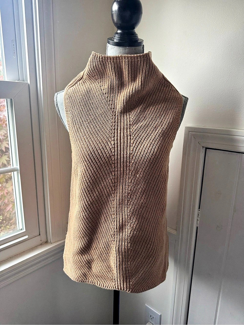 Max Studio Camel Mock Neck Sleeveless Cotton Sweater Small